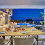 Luxury Life Lejlighed